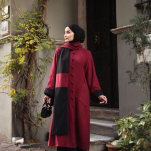 جكيت جوخ طويل مع لفحة